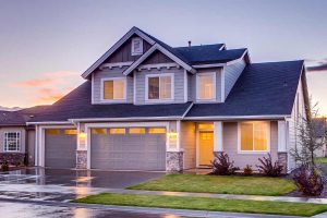 How to Buy a House and Get House Insurance in Canada